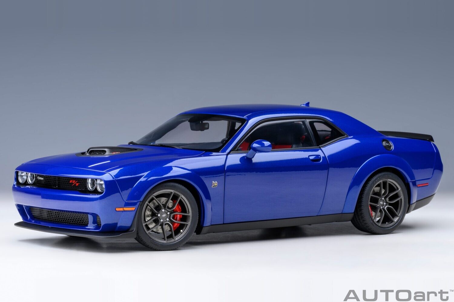 1:18 Autoart - Dodge Challenger R/T Scat Pack Shaker Widebody 2022 (Indigo Blue)