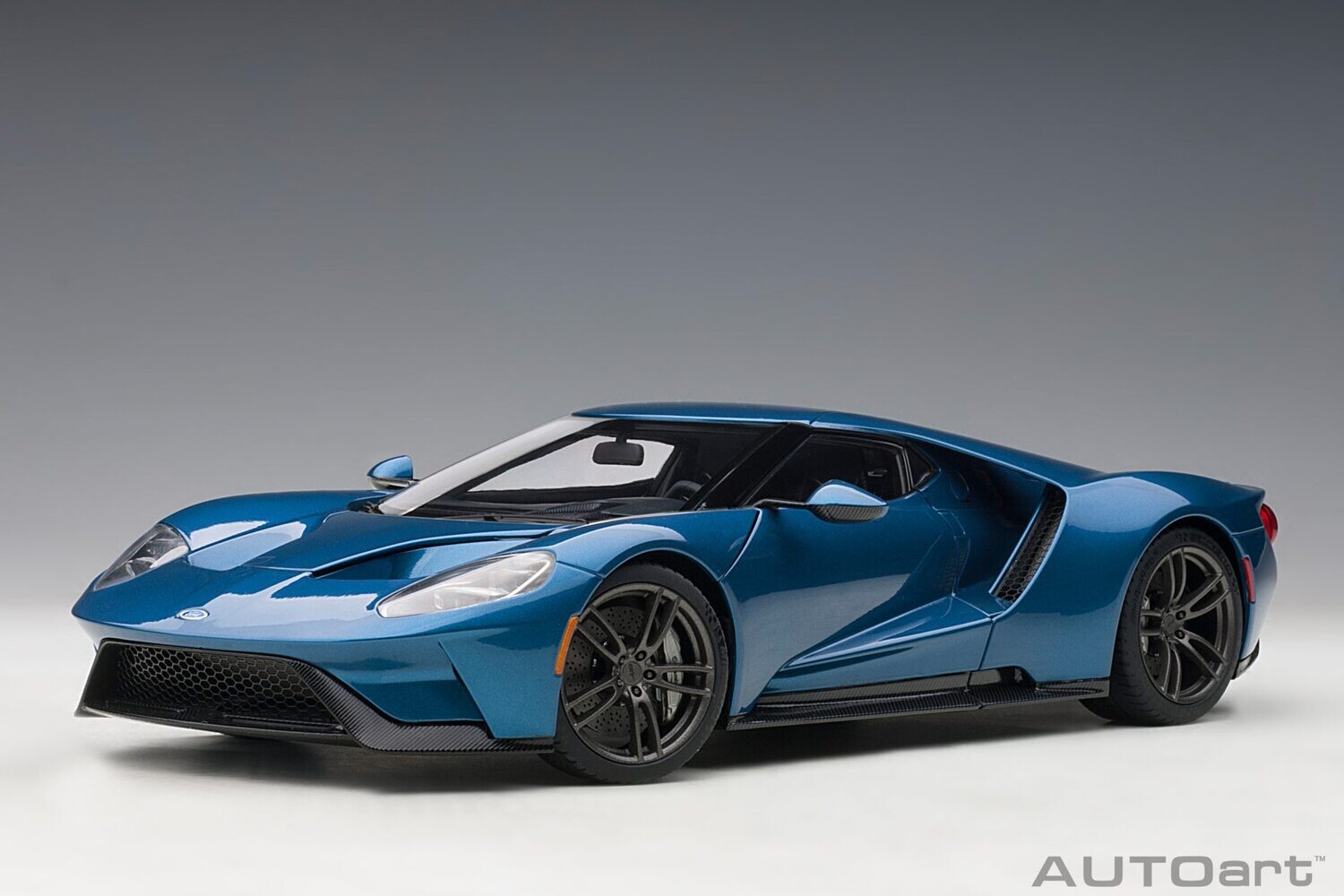 1:18 Autoart - Ford GT 2017 (Liquid Blue)