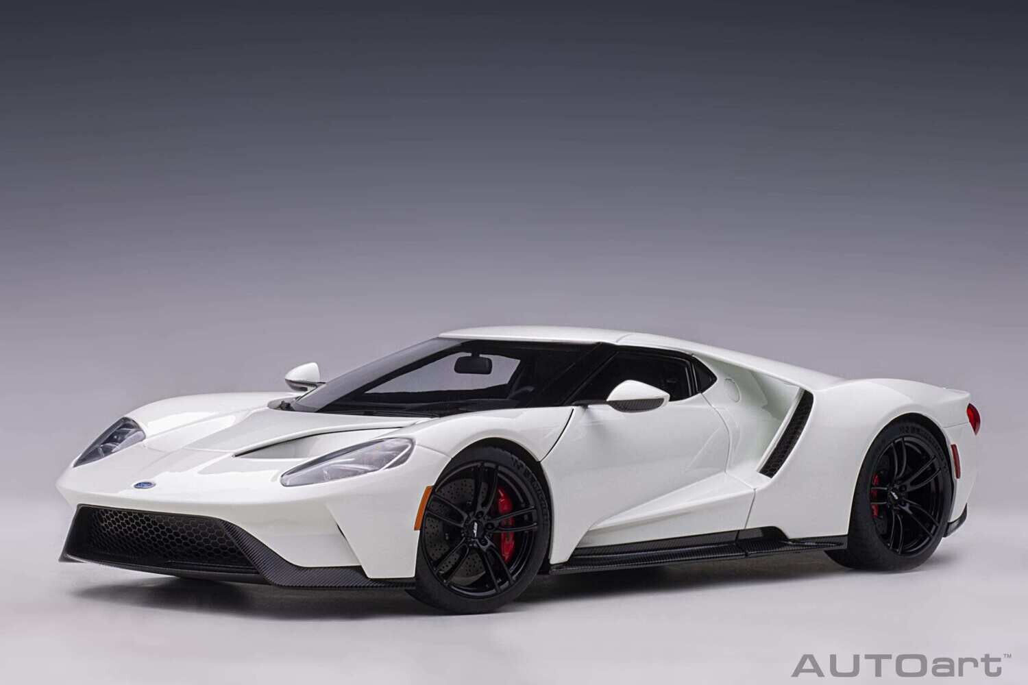 1:18 Autoart - Ford GT 2017 (Frozen White)