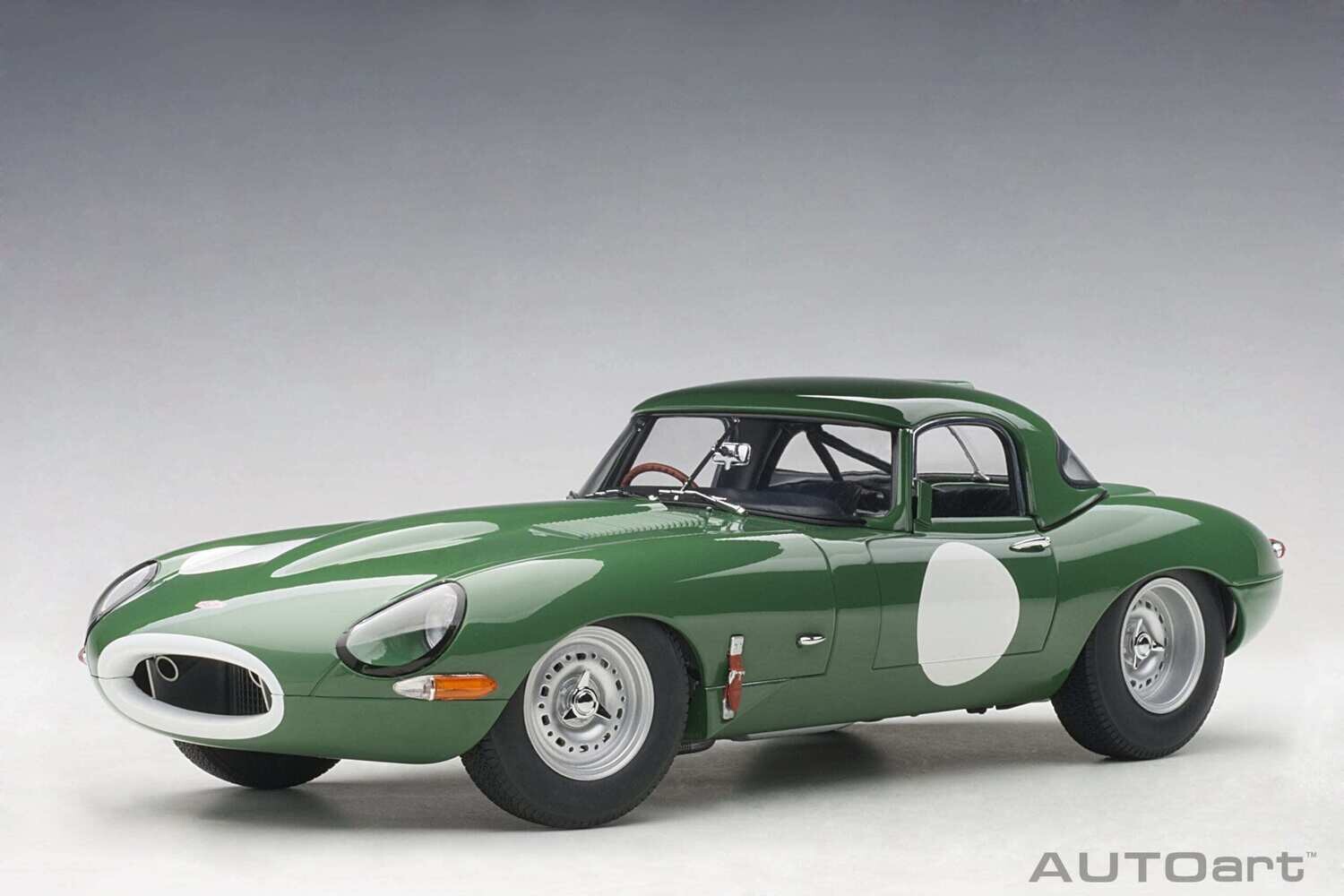 1:18 Autoart - Jaguar Lightweight E-Type (Opalescent Dark Green)