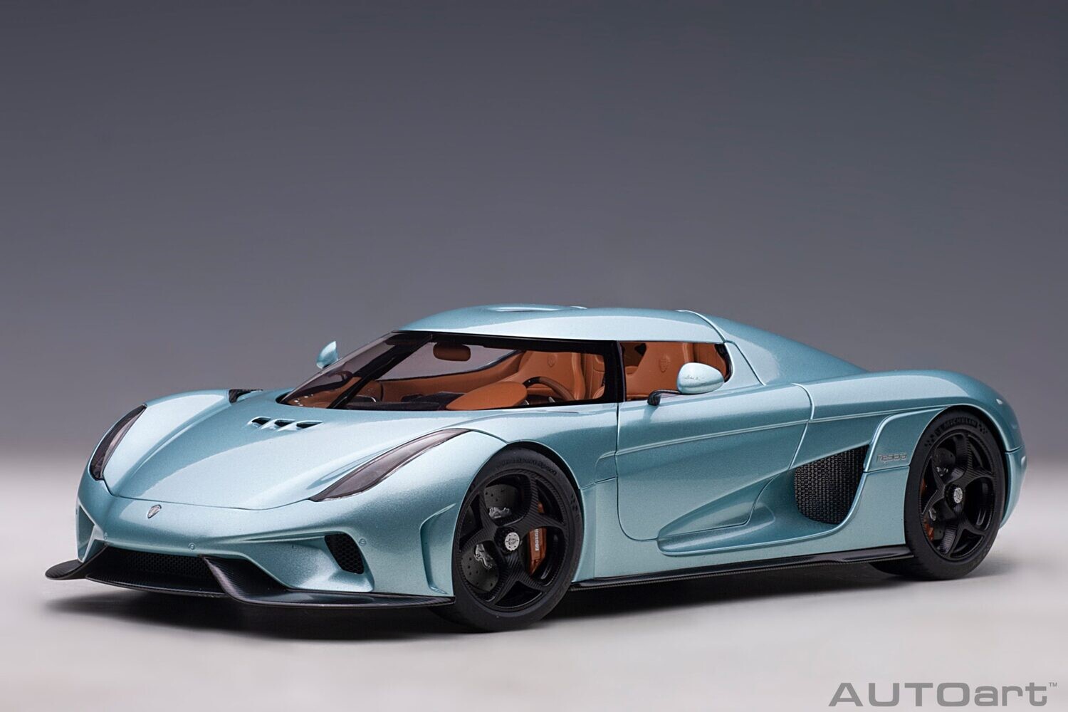 1:18 Autoart - Koenigsegg Regera (Horizon Blue)