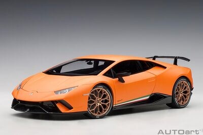 1:18 Autoart - Lamborghini Huracan Performante (Arancio Anthaeus)