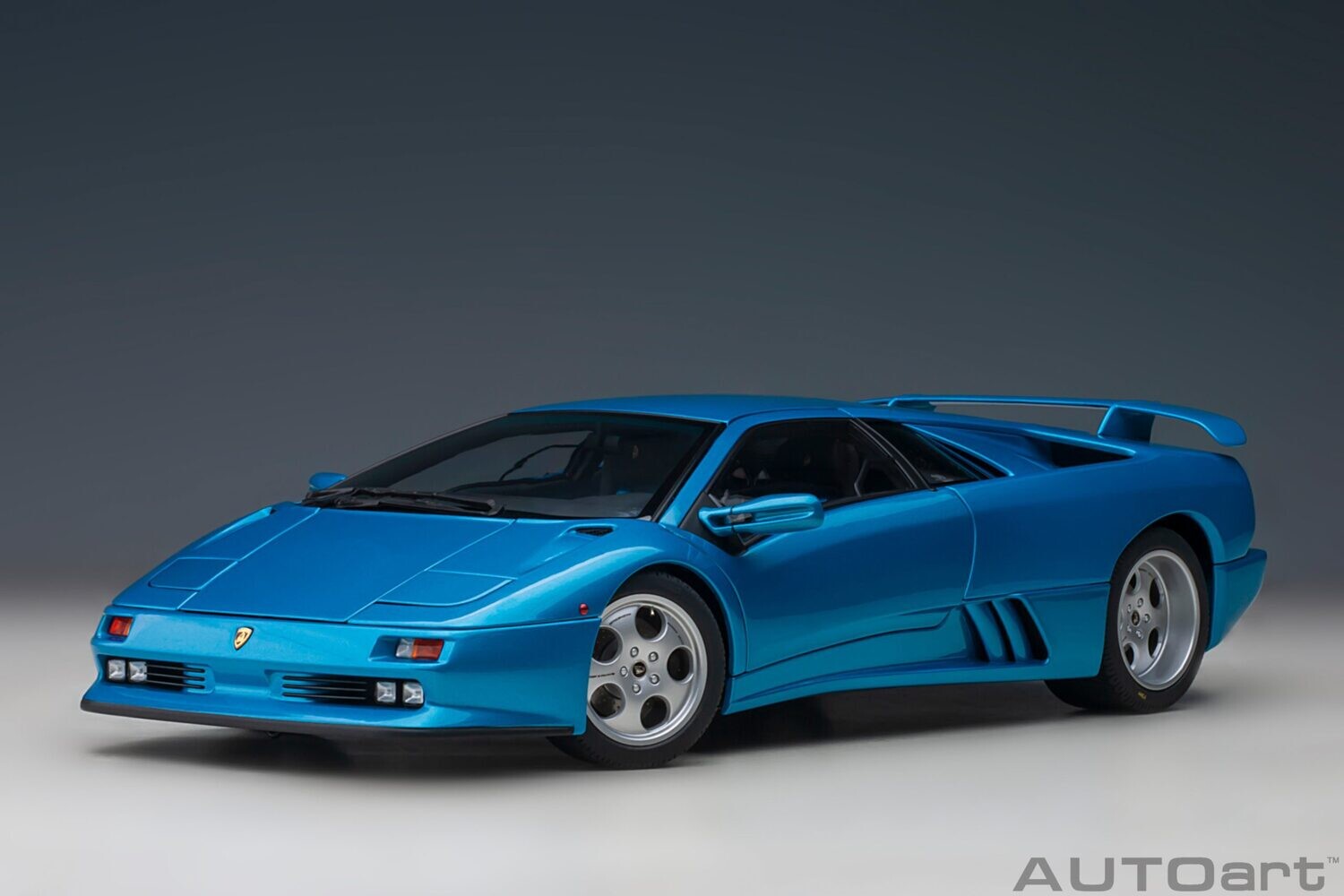 1:18 Autoart - Lamborghini Diablo SE 30th Anniversary Edition (Blu Sirena)