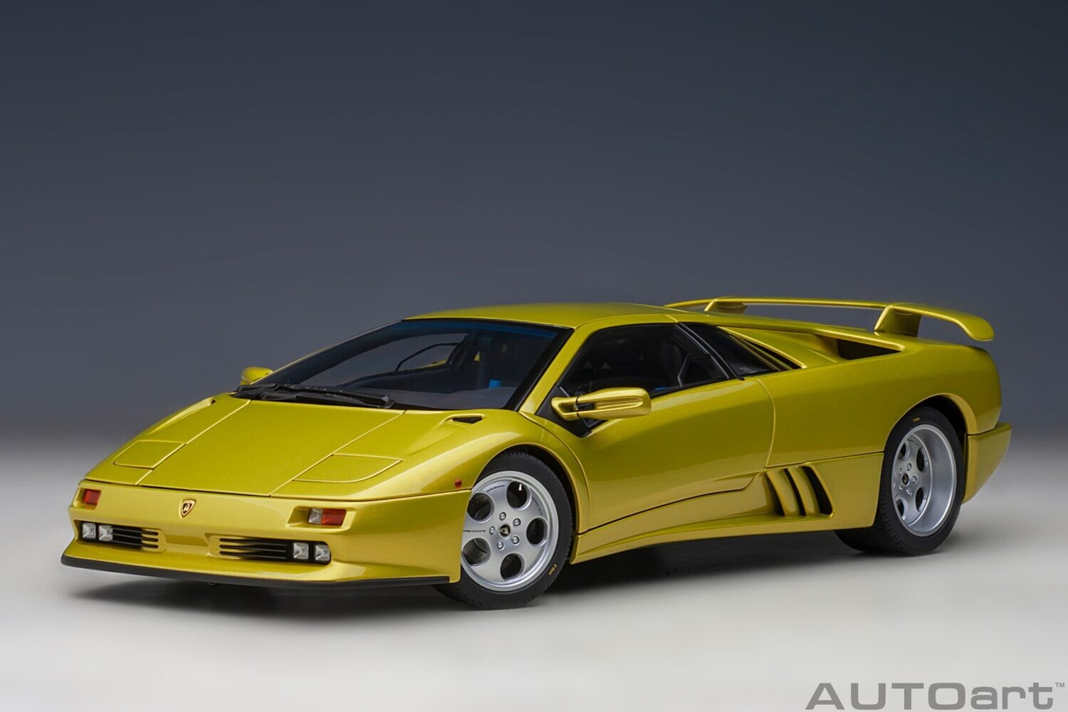 1:18 Autoart - Lamborghini Diablo SE 30th Anniversary Edition (Giallo Spyder)