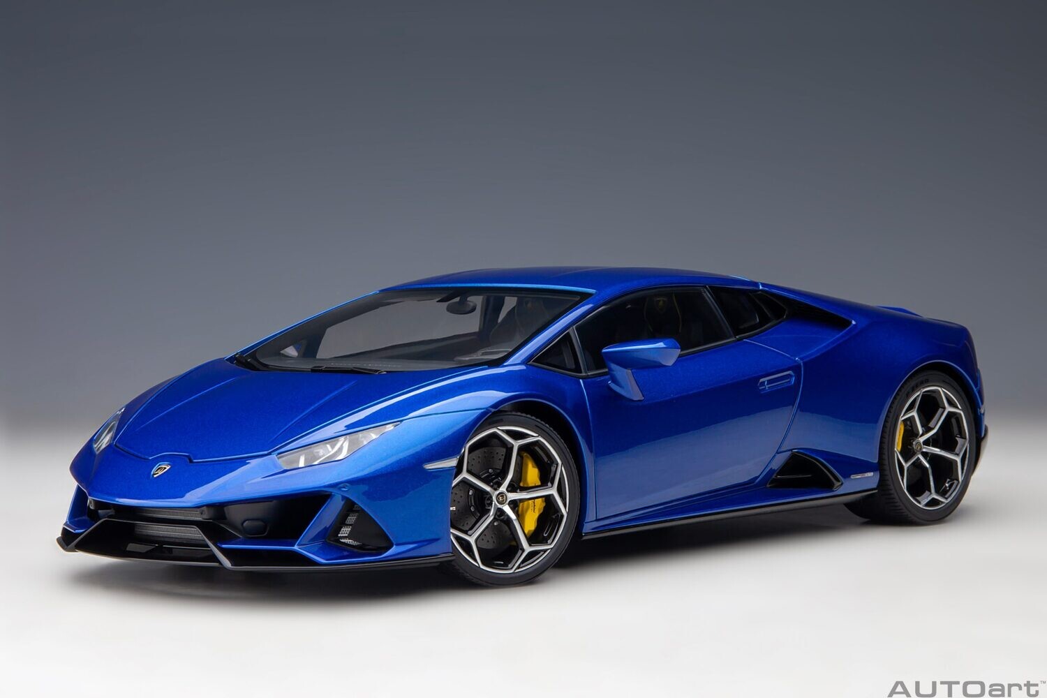 1:18 Autoart - Lamborghini Huracan Evo (Blu Nethuns)