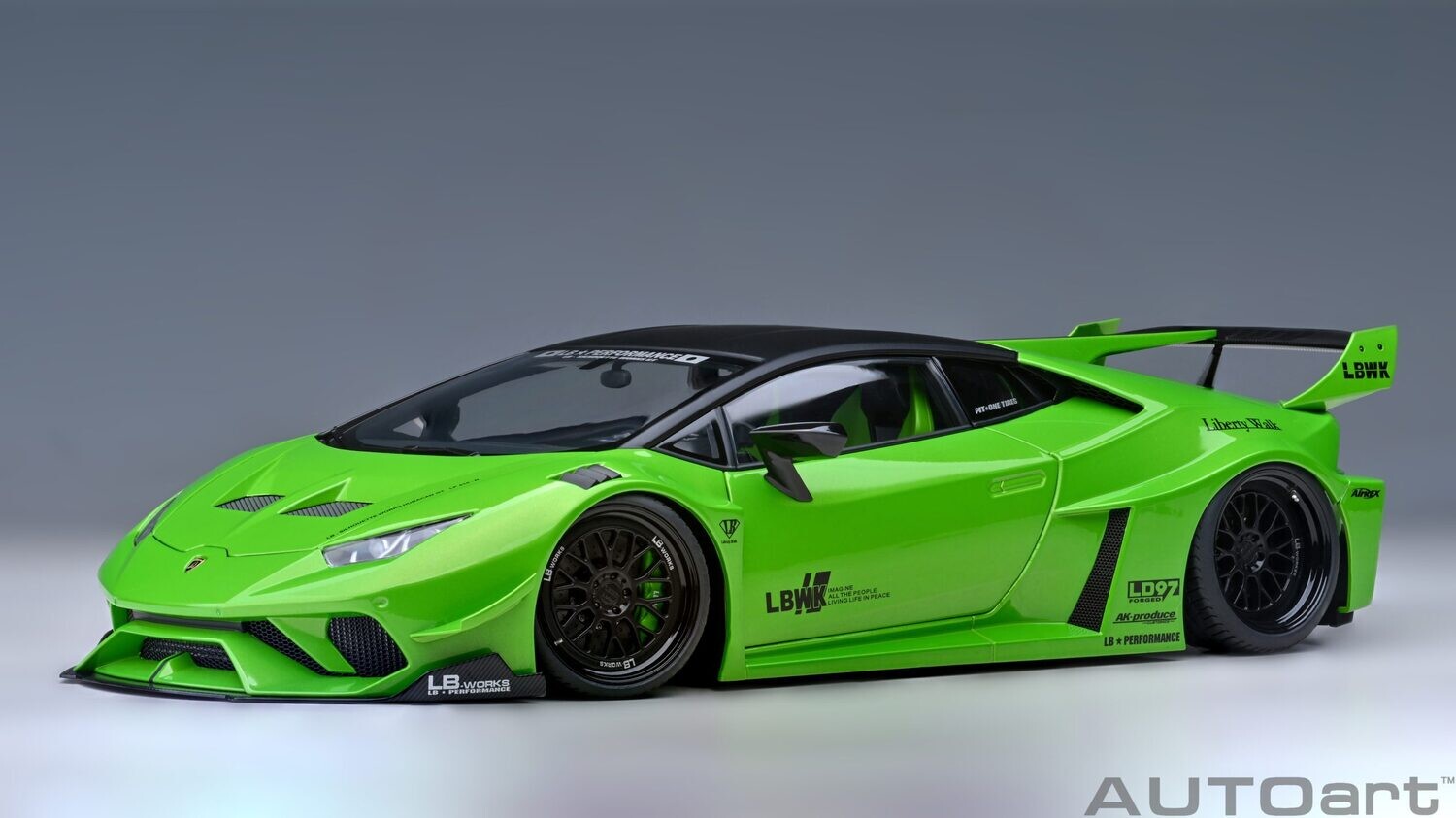 1:18 Autoart - Liberty Walk LB Silhouette Lamborghini Huracan GT (Pearl Green)
