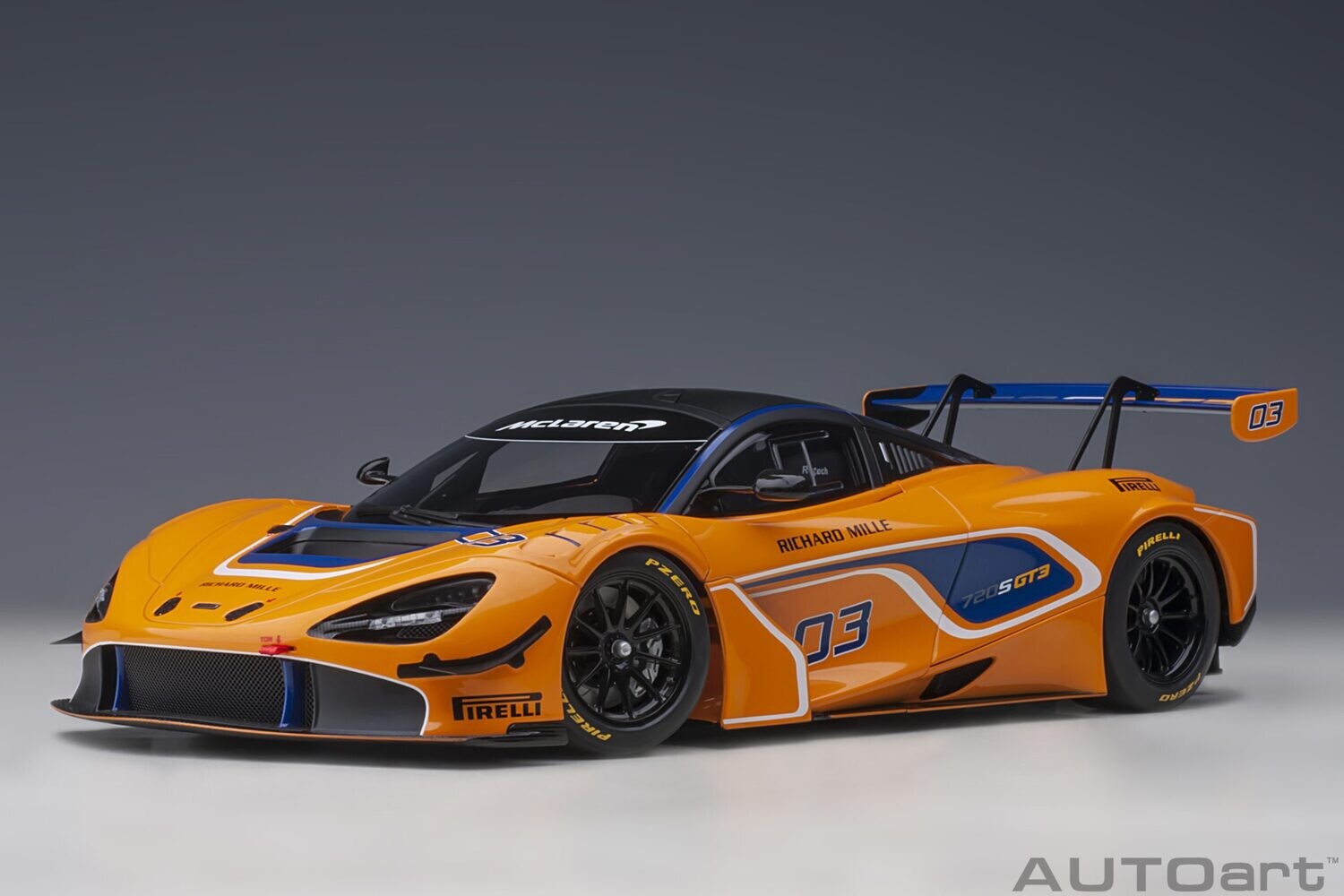 1:18 Autoart - McLaren 720S GT3 Presentation Car (Orange) #03