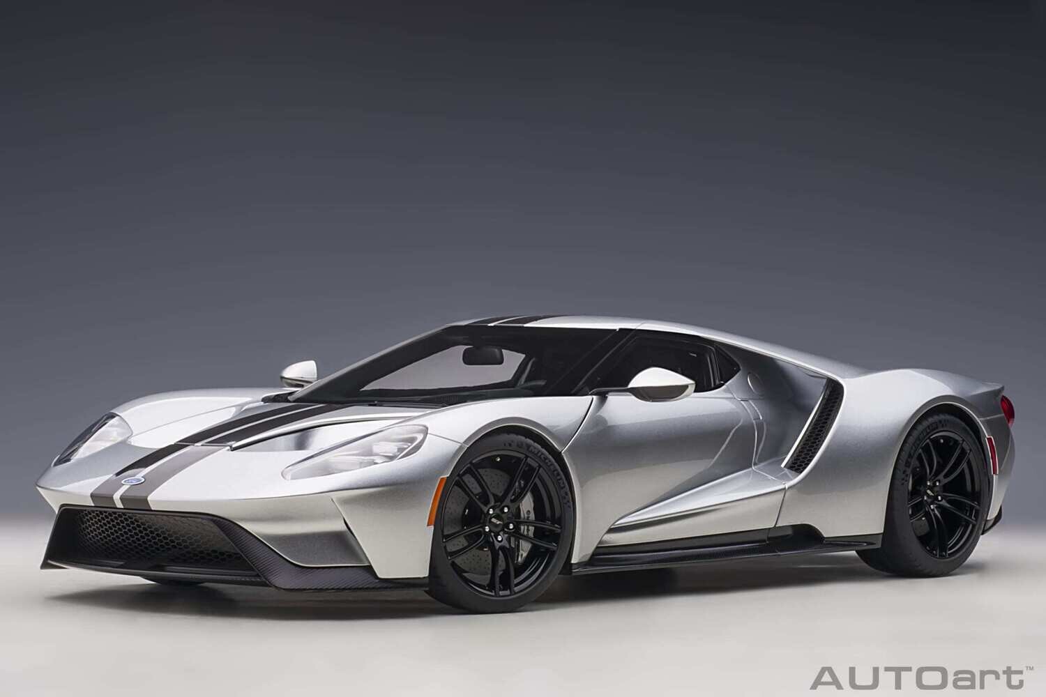 1:12 Autoart - Ford GT 2017 (Ingot Silver) with Black stripes