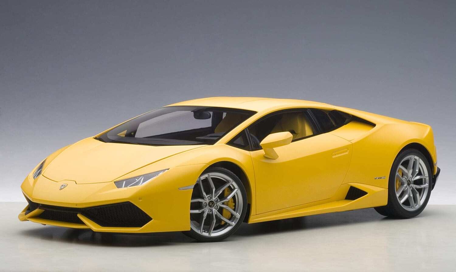 1:12 Autoart - Lamborghini Huracan LP610-4 (Giallo Horus)