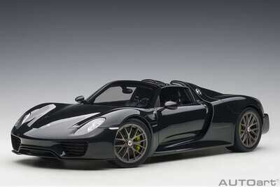 1:12 Autoart - Porsche 918 Spyder Weissach Package (Basaltschwarzmetallic)