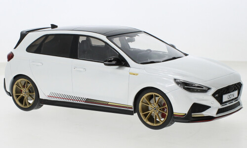 1:18 MCG - Hyundai i30 N Drive-N Limited Edition, metallic-weiss, 2021