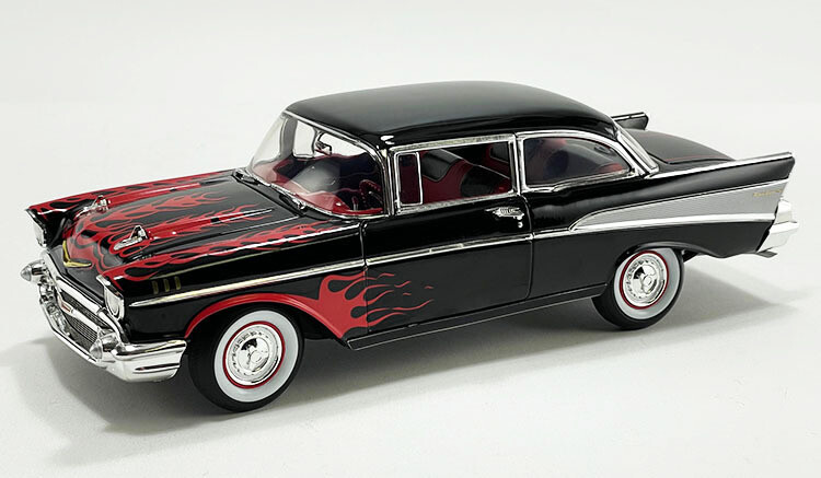 1:18 ACME - 1957 Big Daddy Ed Roth Chevrolet Bel Air, black with red flames