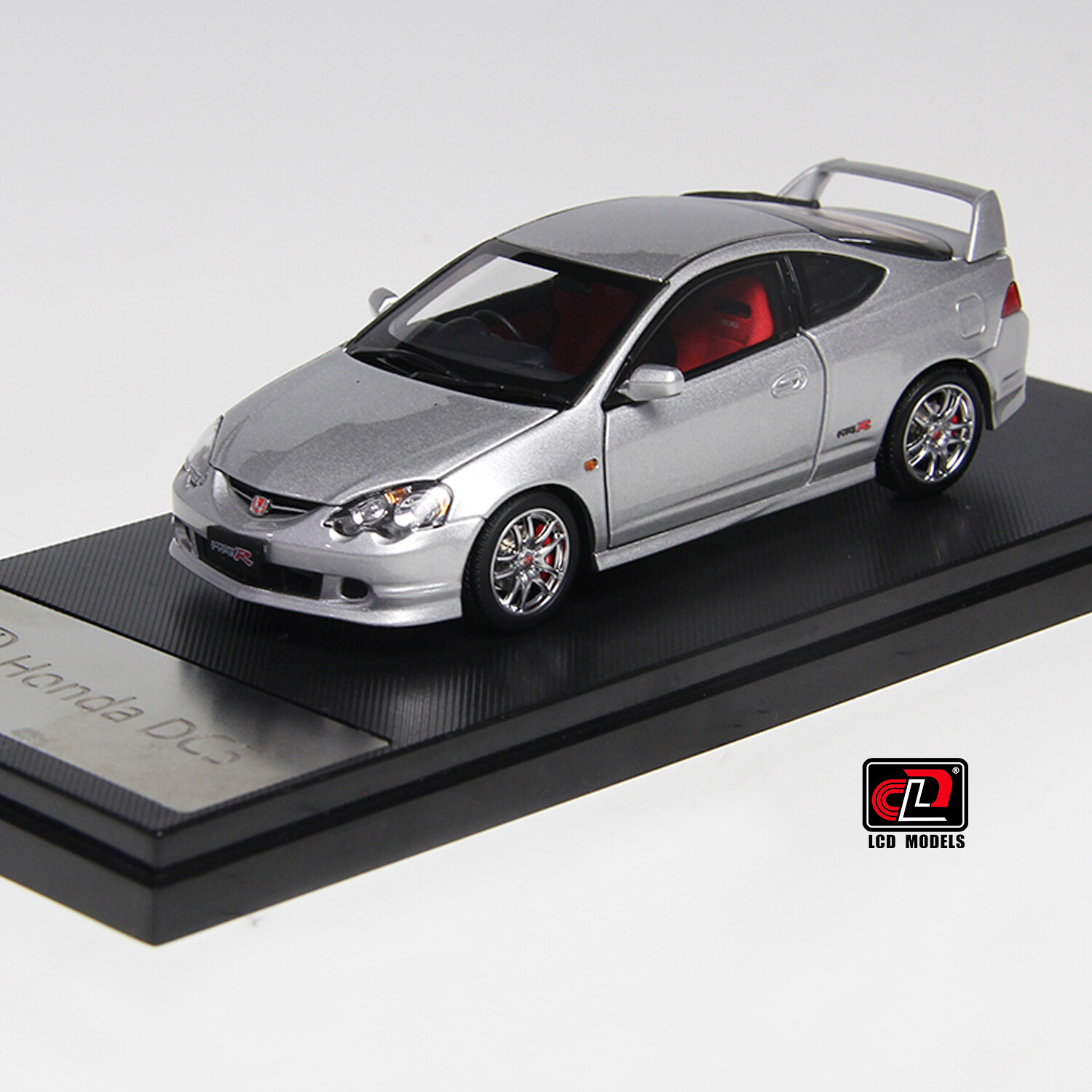 1:43 LCD Models - Honda INTEGRA (DC5) TYPE R-Silver