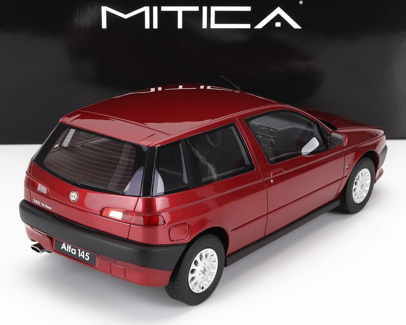 MITICA 1/18 アルファロメオ 145 1995 (グリーンメタリック