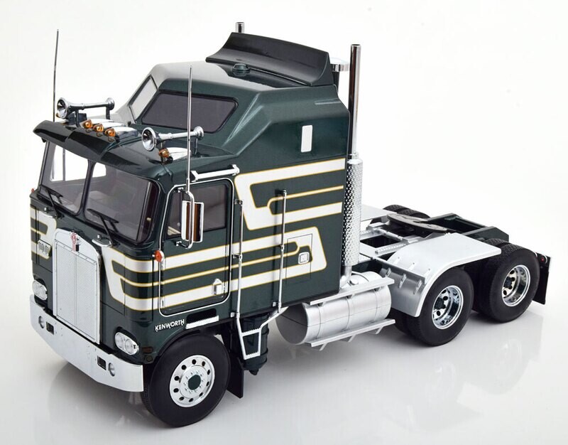 1:18 Road Kings - Kenworth K100 Aerodyne 1976 dunkelgrün-metallic/silber/gold