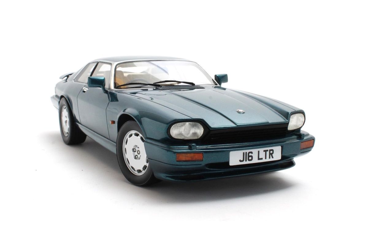 1:18 Cult Models - Jaguar XJR-S 1993 turquoise