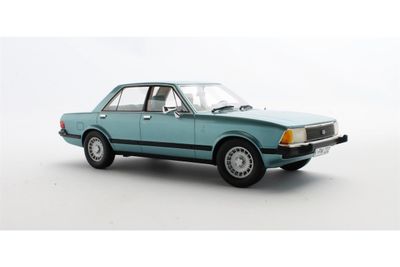 1:18 Cult Models - Ford Granada 2.8 Ghia Saloon blue metallic 1978 1:18 Cult Models - Ford Granada 2.8 Ghia Saloon blue metallic 1978