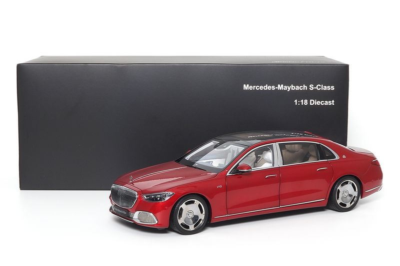 1:18 Almost Real - Mercedes-Maybach S-Class - 2021 - Patagonia Red 1:18 Almost Real - Mercedes-Maybach S-Class - 2021 - Patagonia Red