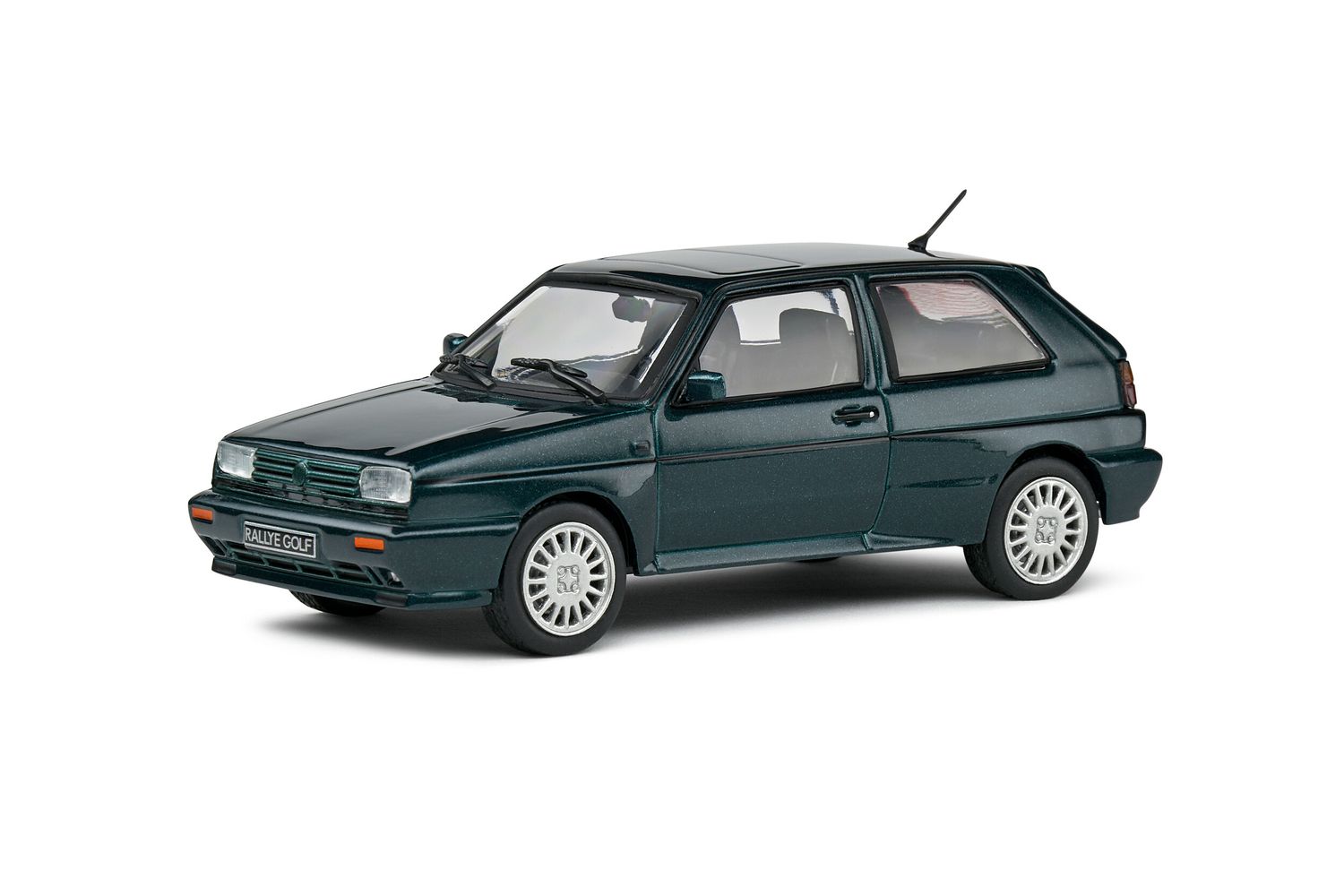 1:43 Solido - Volkswagen Golf Rally 1989 Green