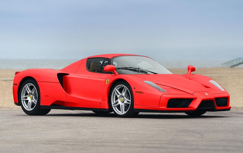 1:43 Looksmart - Ferrari Enzo Rosso Corsa 1:43 Looksmart - Ferrari Enzo Rosso Corsa