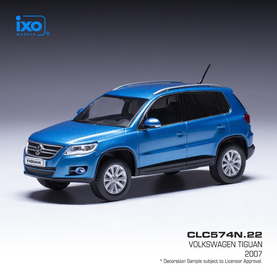 1:43 Ixo - VW Tiguan, metallic-blau, 2007