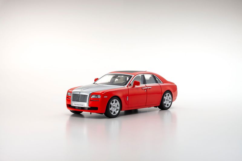 1:18 Kyosho - Rolls Royce Ghost, red/silver 1:18 Kyosho - Rolls Royce Ghost, red/silver
