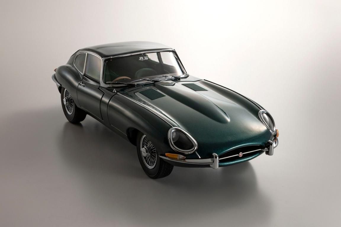 1:18 Kyosho - 1961 Jaguar E-Type Coupe MK1 RHD Dark Green