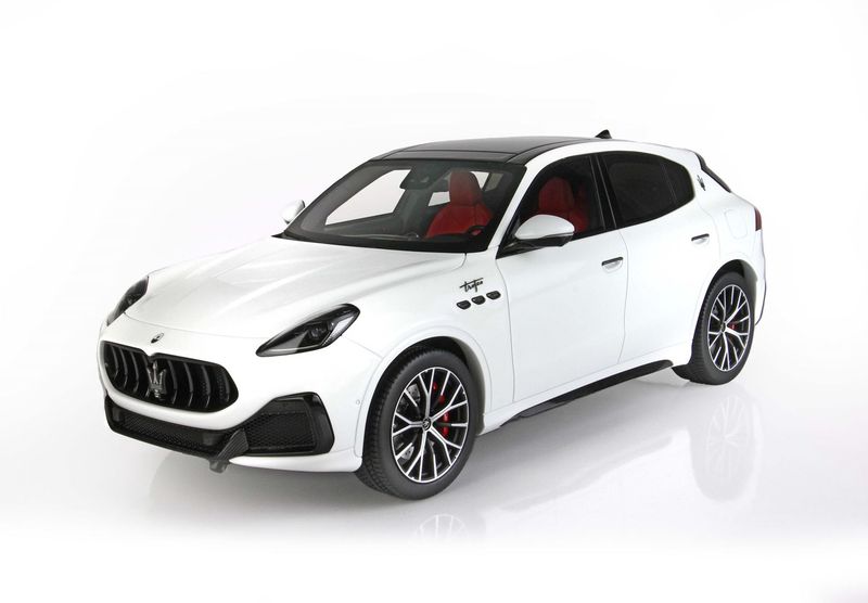 1:43 BBR - Maserati Grecale Trofeo 2022 White Astro 1:43 BBR - Maserati Grecale Trofeo 2022 White Astro