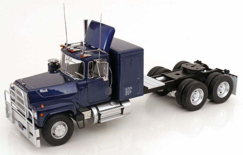 1:18 Road Kings - Mack RL 700L blaumetallic