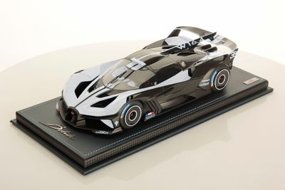 1:18 MR Collection Models - Bugatti Bolide  Quartz White