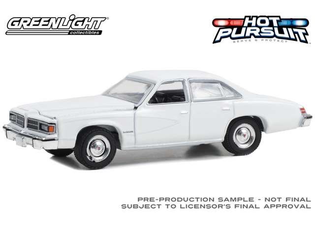 1:64 Greenlight - 1976-77 Pontiac LeMans Enforcer, white