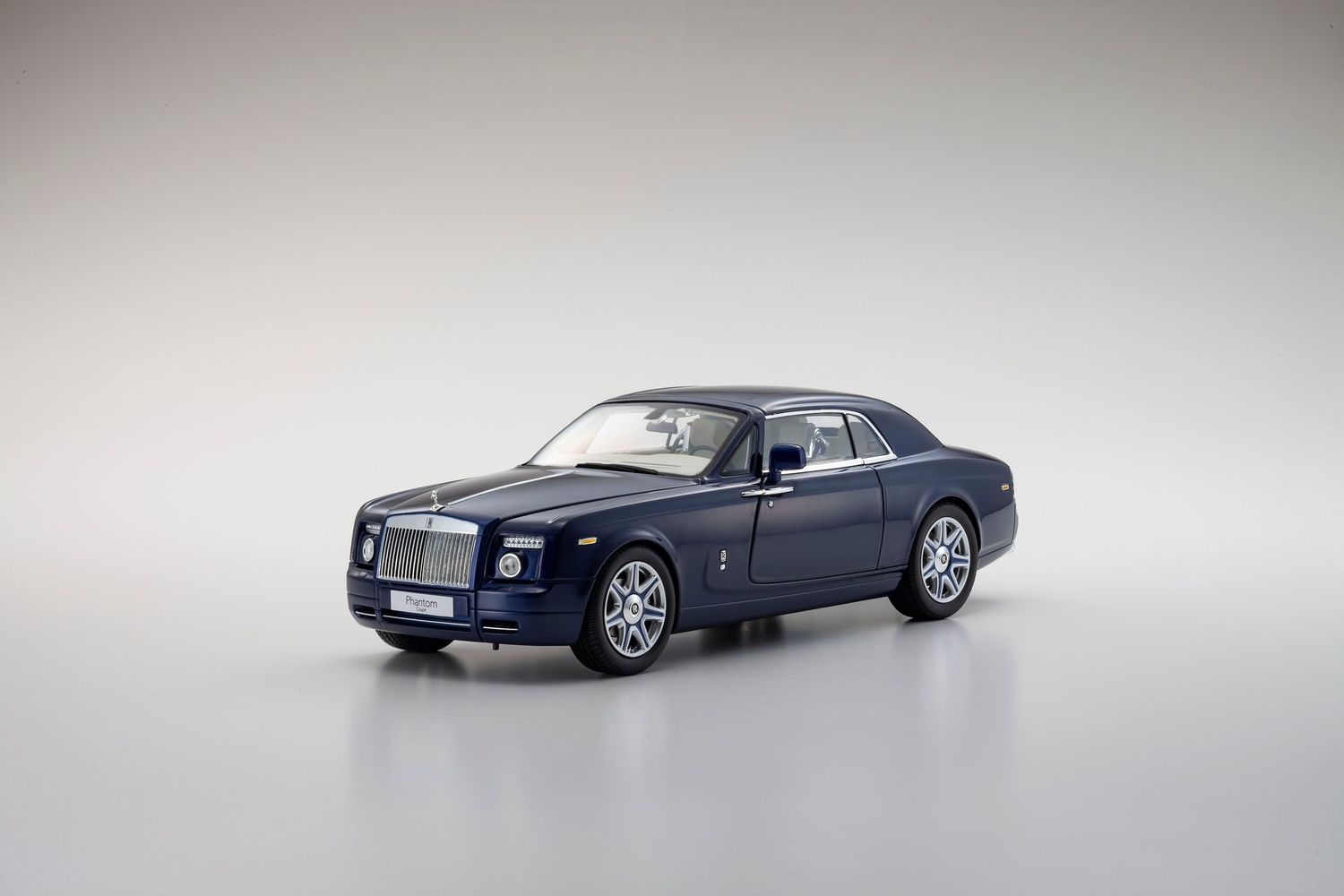 1:18 Kyosho - Rolls-Royce Phantom Coupe Blue Metallic