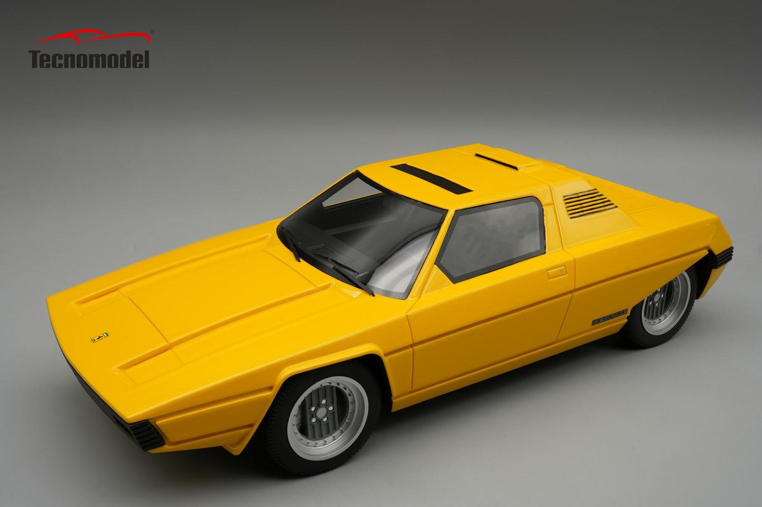 1:18 Tecnomodel - Ferrari 308 GT Bertone Rainbow Giallo Modena Yellow