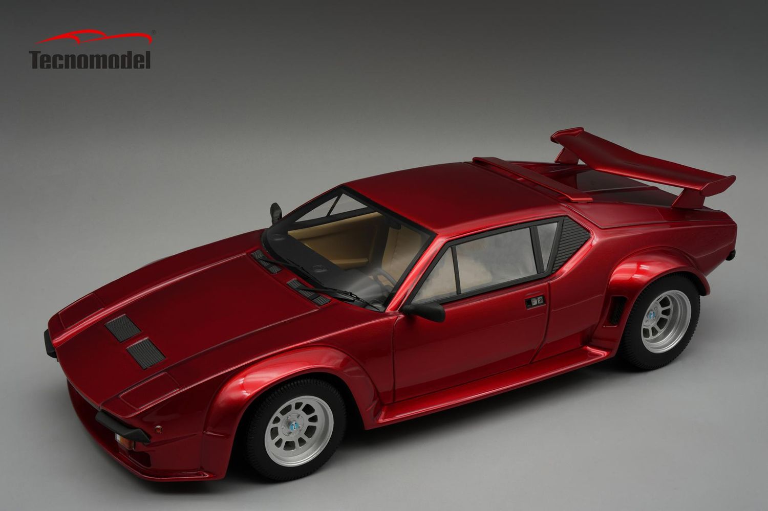 1:18 Tecnomodel - DeTomaso Pantera GT5 Rosso Vulcano 1982