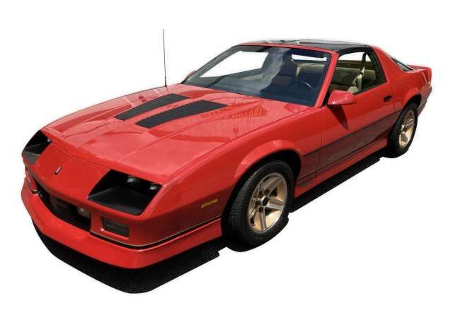 1:18 Sunstar - 1985 Chevrolet Camaro IROC, red