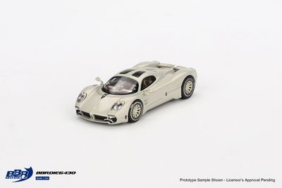 1:64 BBR - 2023 Pagani Utopia Presentation Grigio Rinascimento