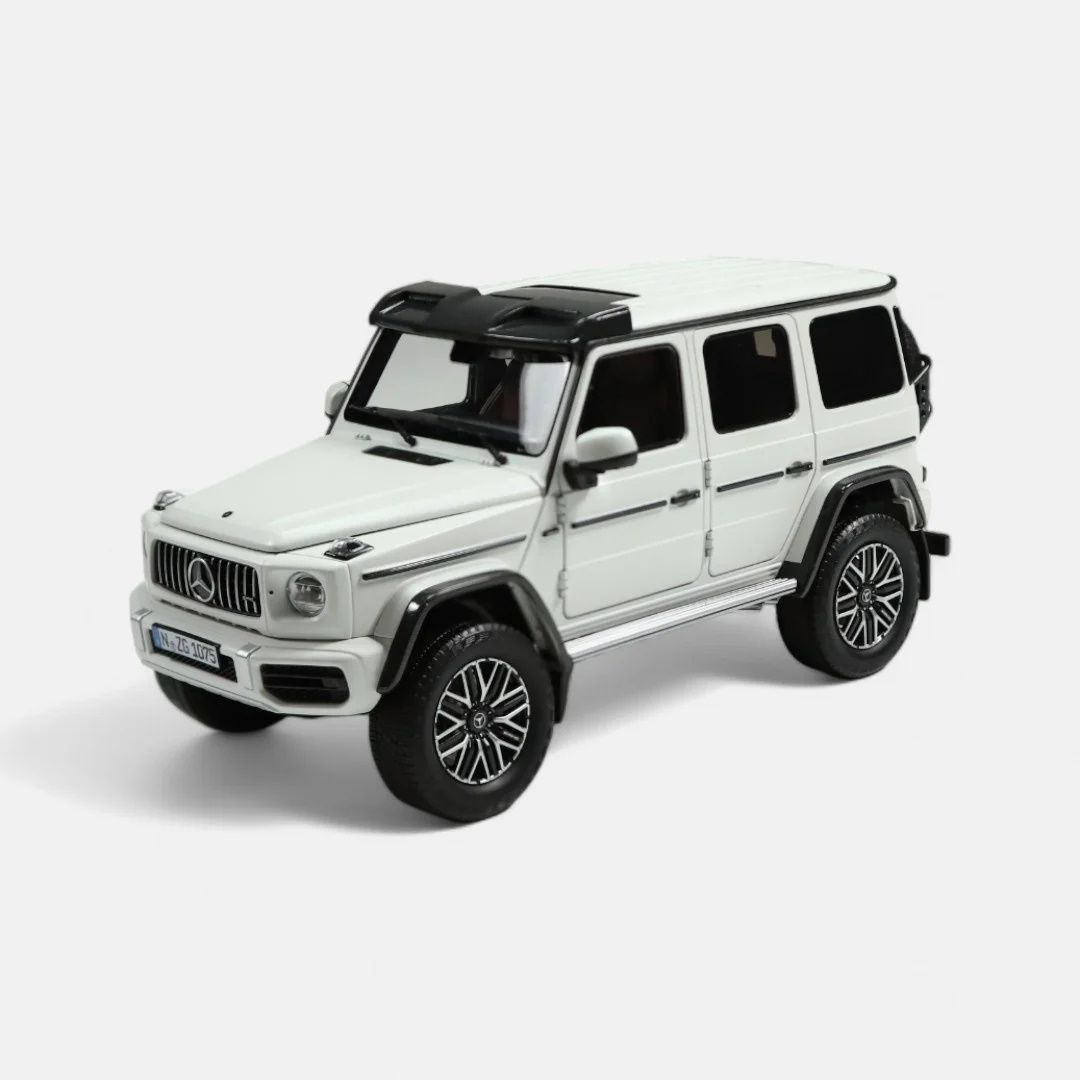 1:18 NZG - Mercedes-AMG G 63 4x4² Standard, opalitweiß
