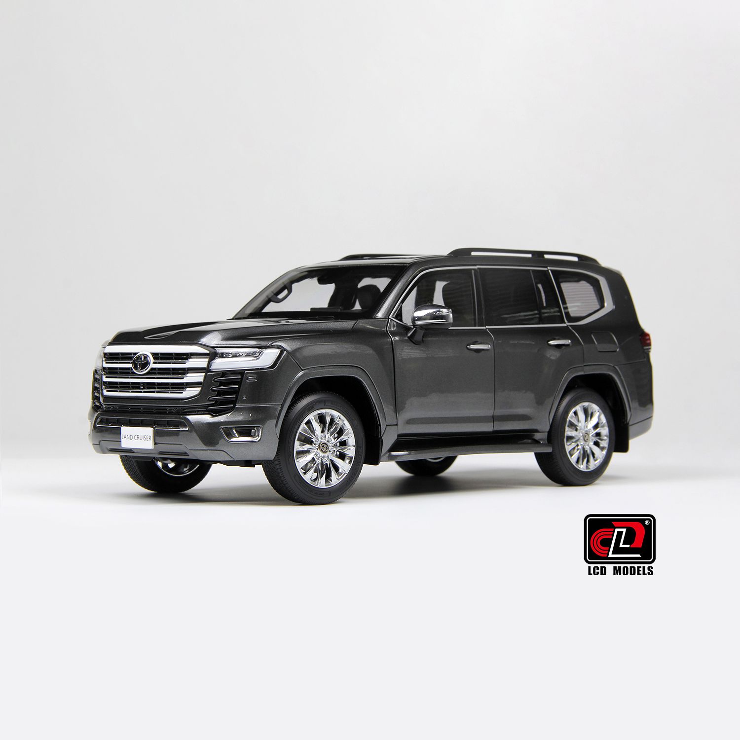 1:18 LCD Models - Toyota Land Cruiser 300-ZX 2024 Grey