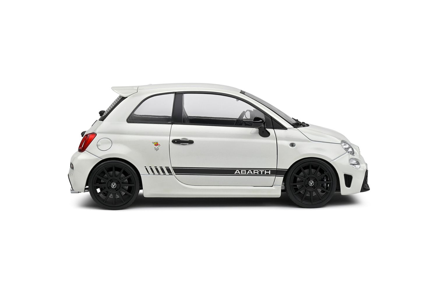 SOLIDO FIAT ABARTH 500 ホワイト　 1/18 Amazon.co.jp: ミニカー 1/18 フィアット 500 アバルト SOLIDO 1