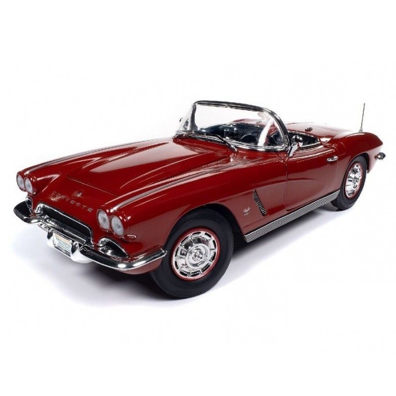 1:18 Autoworld - 1962 Chevy Corvette Convertible Hemmings *Muscle Machines*, Honduras Maroon