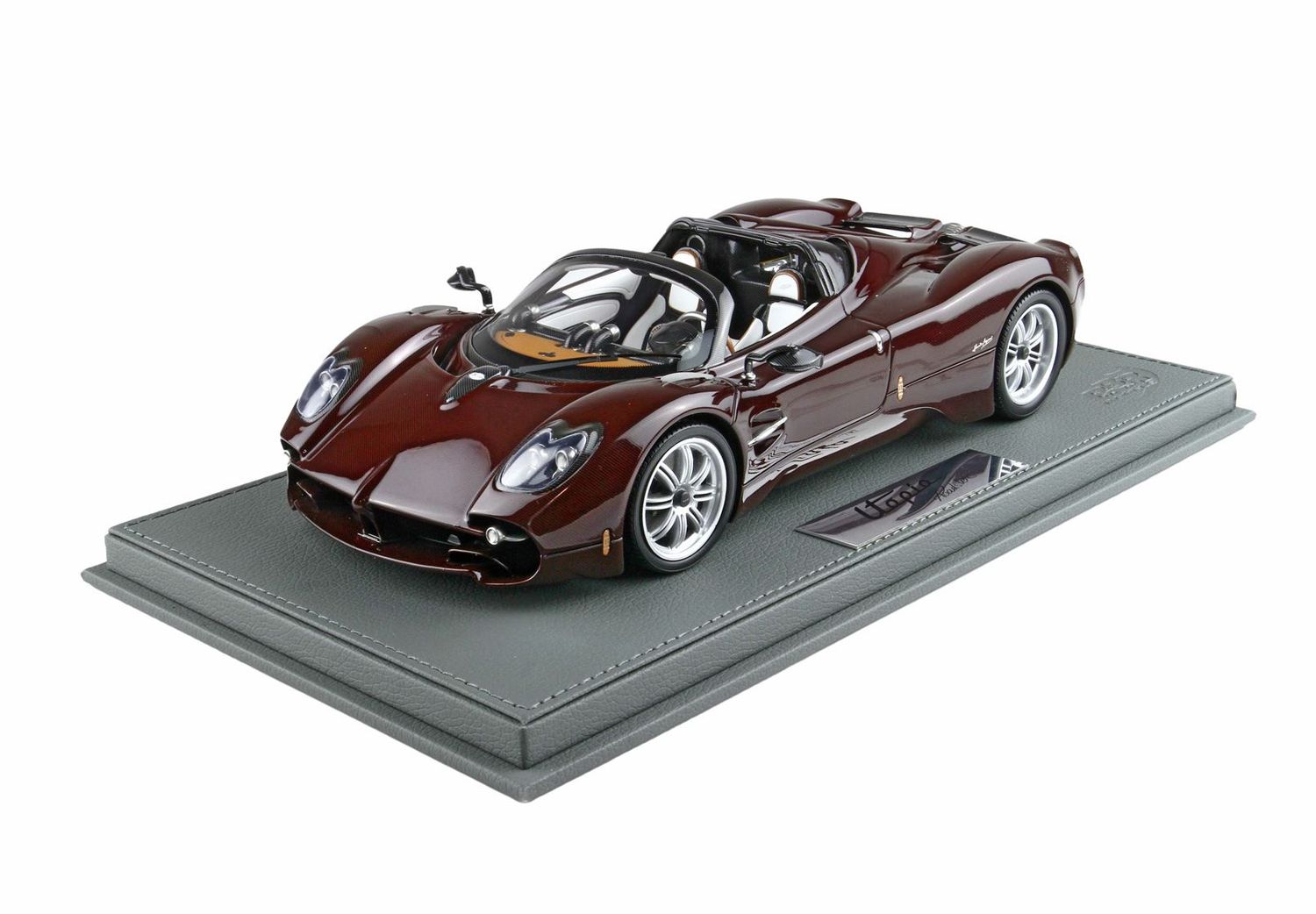 1:18 BBR - Pagani Utopia Roadster full carbon red