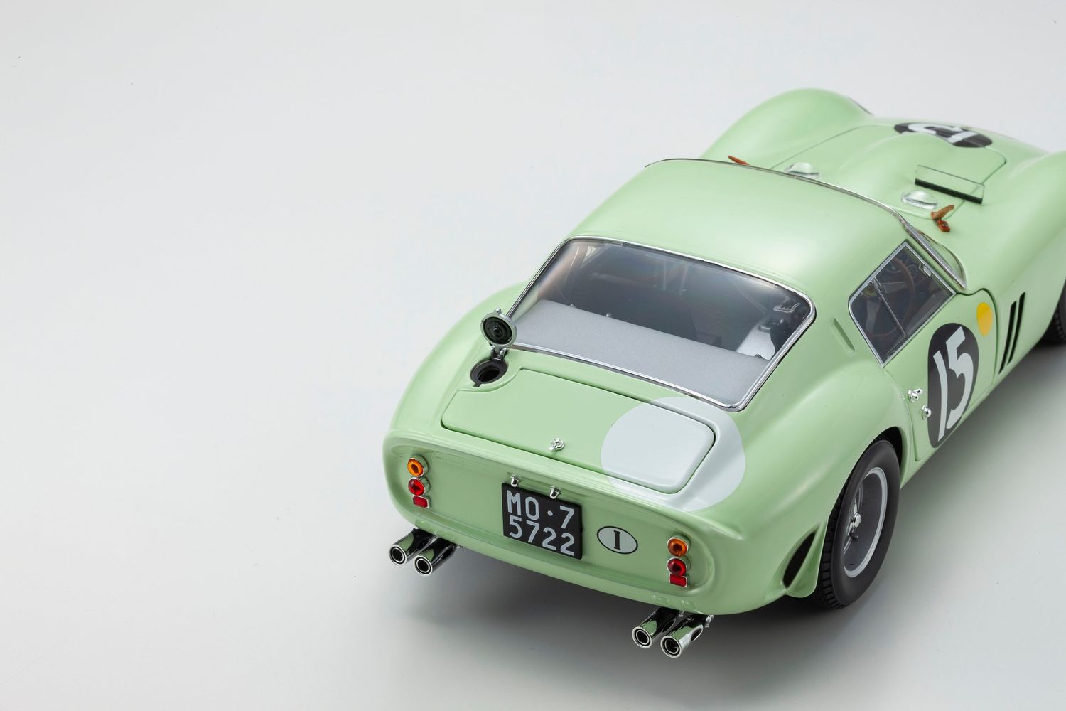 1:18 Kyosho - Ferrari 250 GTO (RHD) 1962 Goodwood Tourist