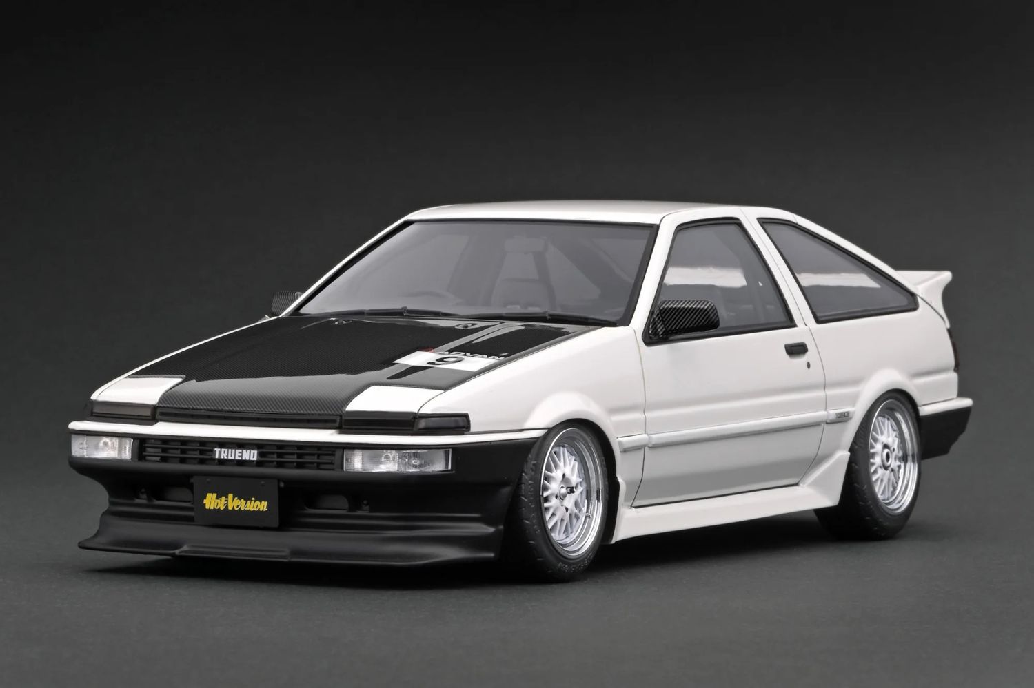 1:18 Ignition - Toyota Sprinter Trueno (AE86) 3 door TK-Street Early Version, *SSR Dori Dori mesh wheels*, white/black