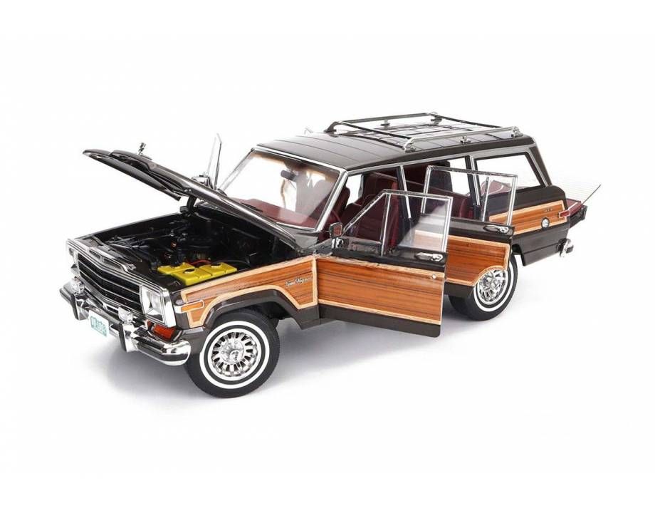 1 18 DDModels Jeep Grand Wagoneer 1989 Brown Metallic
