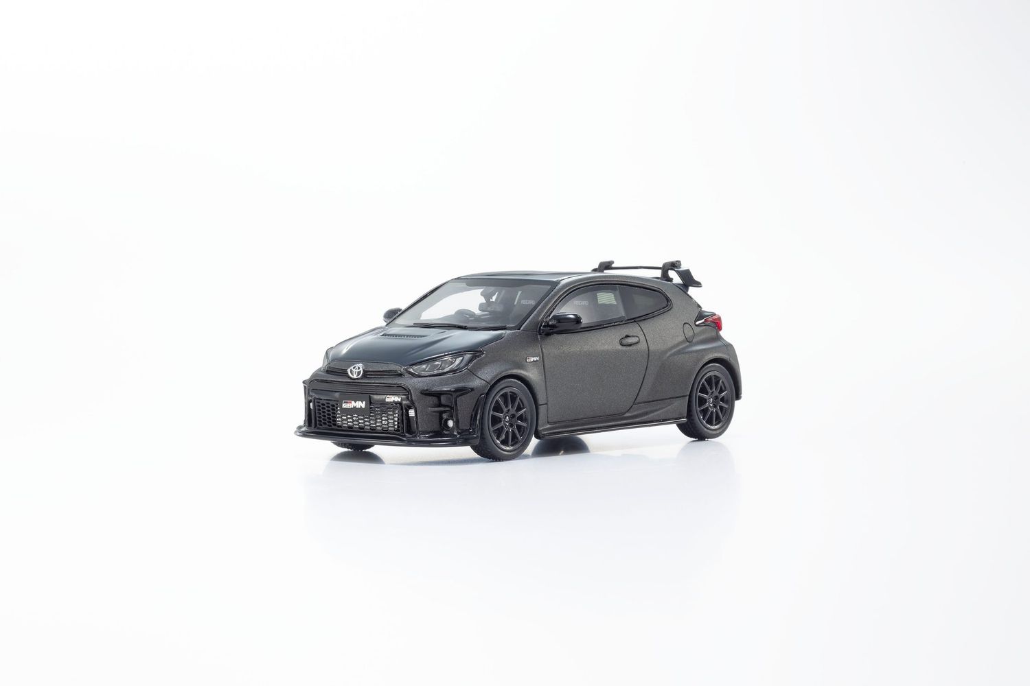 1:43 Kyosho - Toyota GRMN Yaris Circuit Package Gray