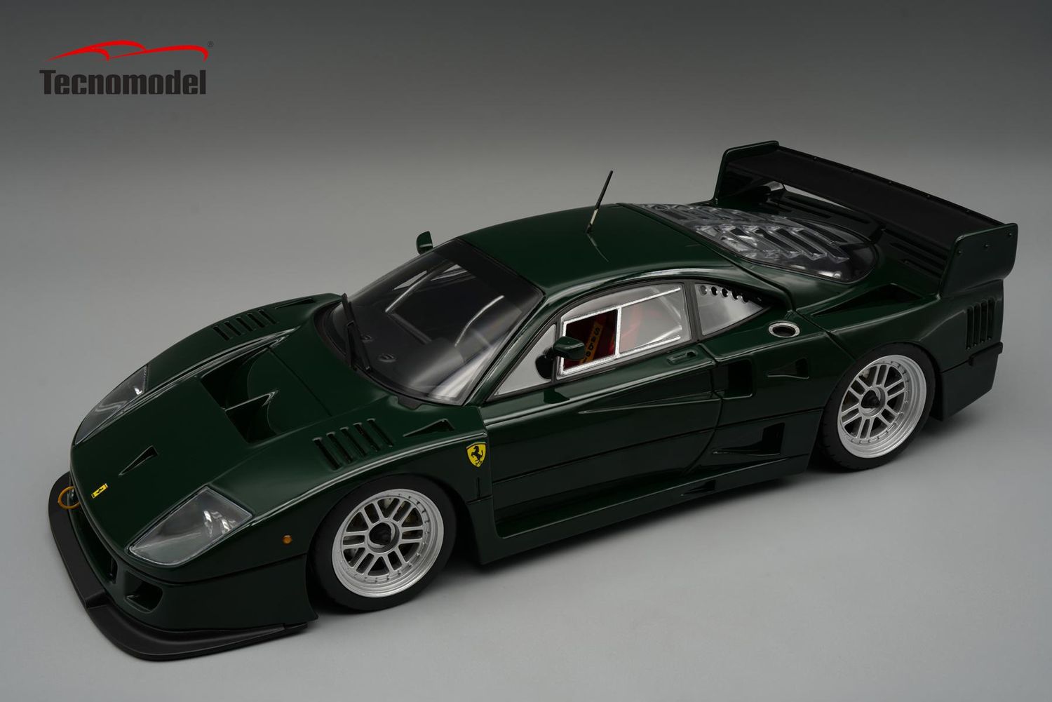 1:18 Tecnomodel - 1996 Ferrari F40 LM British Racing Green