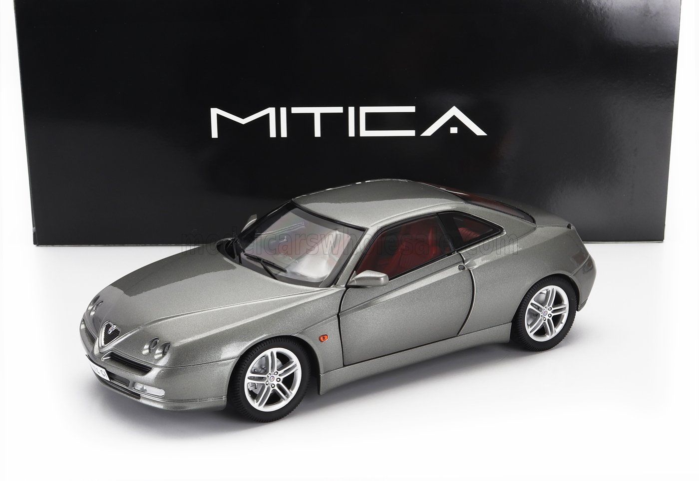 1:18 Mitica Diecast - Alfa Romeo GTV 3.0 V6 24V 1998 Grigio Titanio Metallic