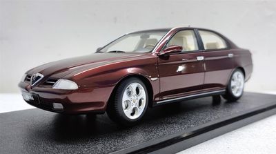 1:18 Cult Models - Alfa Romeo 166 Super 3.0 red metallic 1998-2002 1:18 Cult Models - Alfa Romeo 166 Super 3.0 red metallic 1998-2002