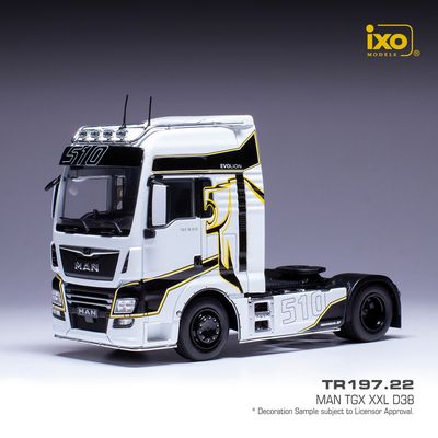 1:43 Ixo - MAN TGX XXL D 38, white, 2020