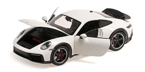 1:18 Minichamps - PORSCHE 911 DAKAR – 2022 – WHITE